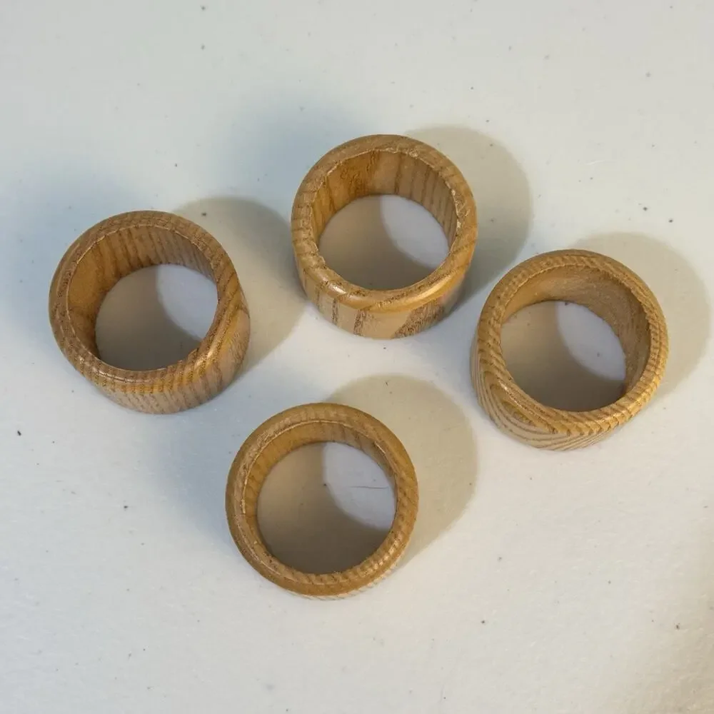Set of 4 VTG Wooden Band Napkin Ring Natural Wood Grain Finish Rustic Boho Farm